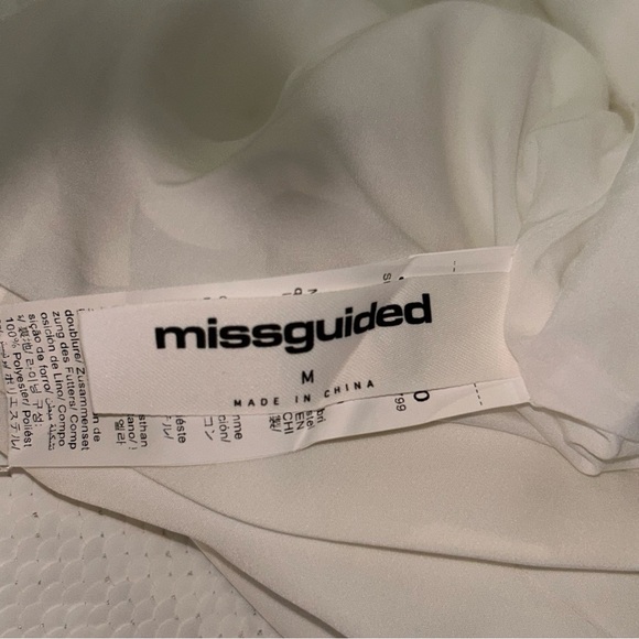 Missguided Cream Bow Detail Mini Dress - Picture 5 of 5